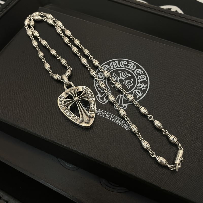 Ch*0me He**ts necklaces